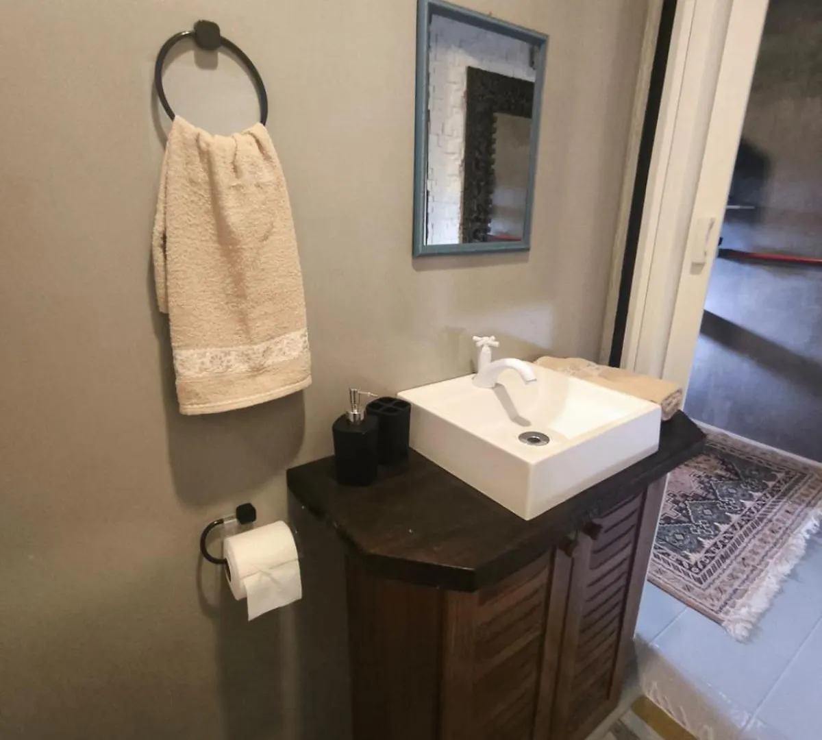 Apartamento Suite Com Cozinha ペーニャ アパート